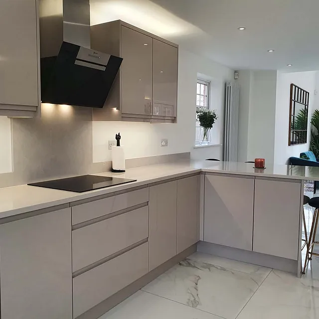 Remo Gloss Cashmere Kitchen Gallery