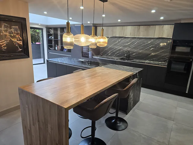 Joyce Kitchen