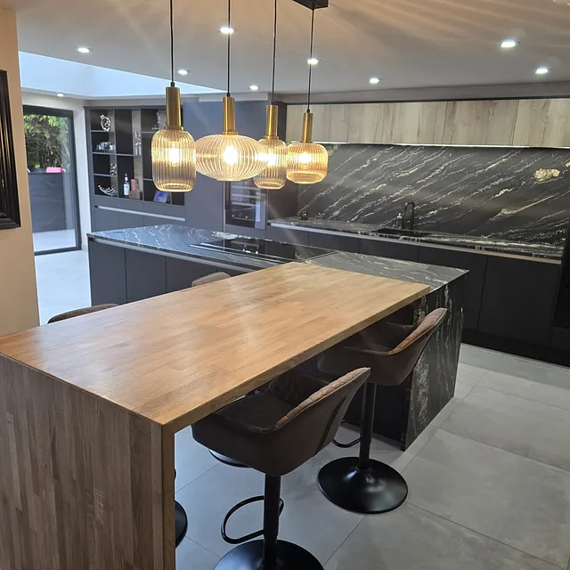 Joyce Kitchen