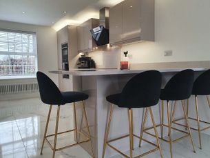 Remo Gloss Cashmere Kitchen Gallery