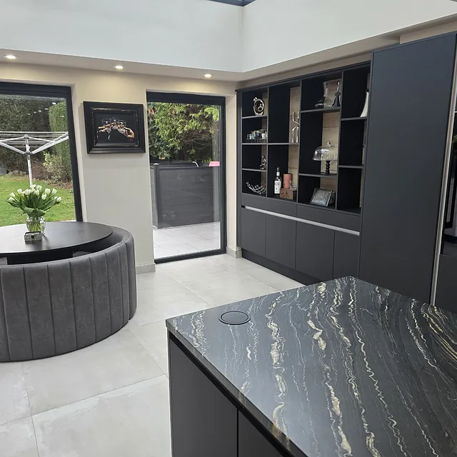 Joyce Kitchen