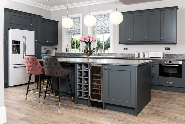 Morington Slate & Porcelain