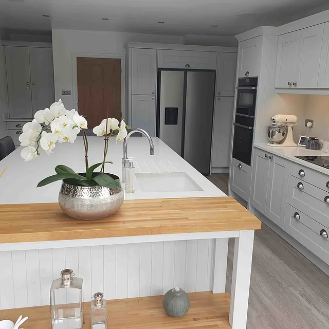 Cambridge Light Grey and Oak