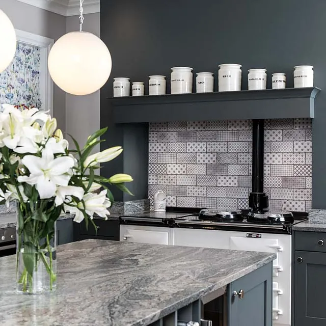 Morington Slate & Porcelain
