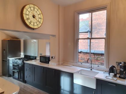 MORNINGTON SHAKER GRAPHITE & PARTRIDGE GREY