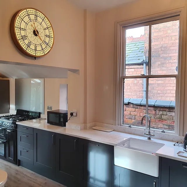 MORNINGTON SHAKER GRAPHITE & PARTRIDGE GREY