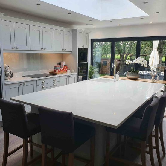 CAMBRIDGE LIGHT GREY AND OAK