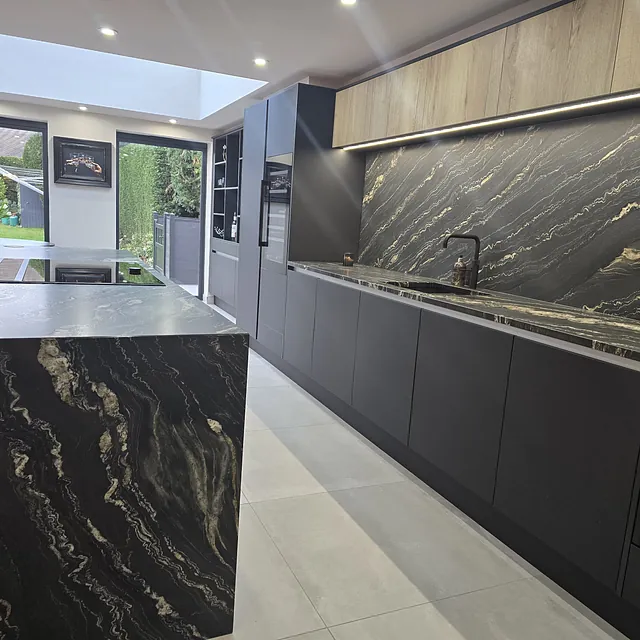 Joyce Kitchen