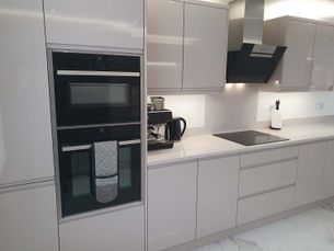 Remo Gloss Cashmere Kitchen Gallery