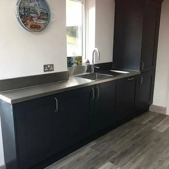 CAMBRIDGE INDIGO WITH STAINLESS STEEL WORKTOPS